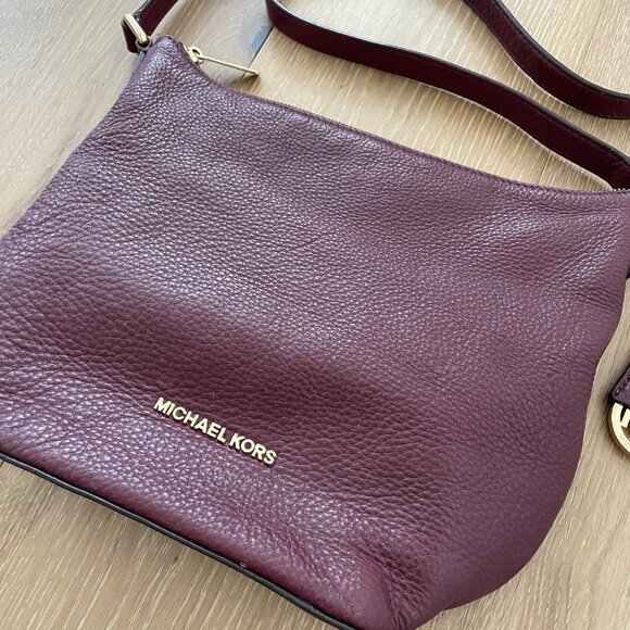 Michael Kors Purse Burgundy Maroon Red Oxblood Leather Pebbled 30T5GBFM2L Red - Picture 3 of 16